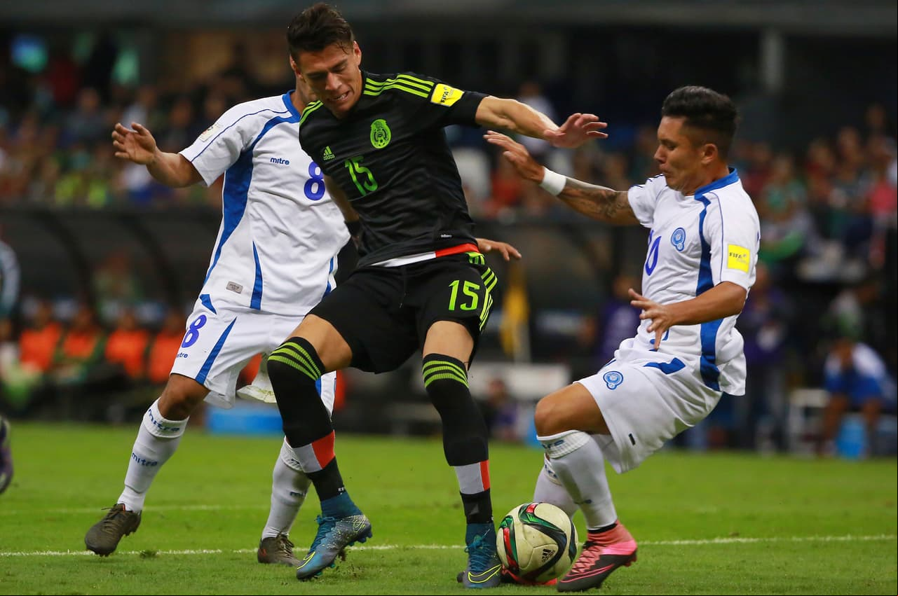 Todo comenzó un viernes 13 de noviembre del 2015 recibiendo en el Estadio Azteca a El Salvador. Fue un 3-0.