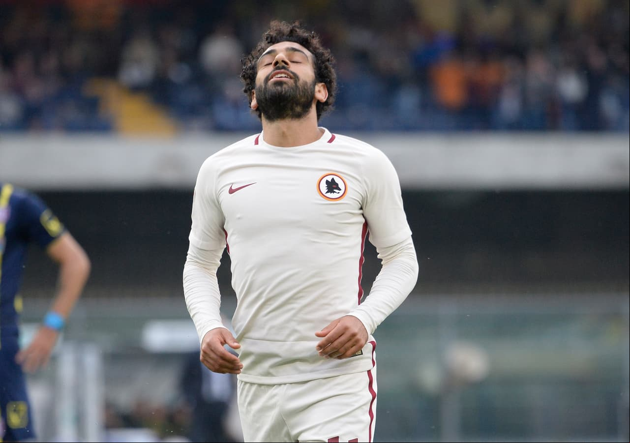 El egipcio Mohamed Salah podría partir de la Roma para regresar a la Premier League, donde ya jugó con Chelsea. Se habla del Liverpool.