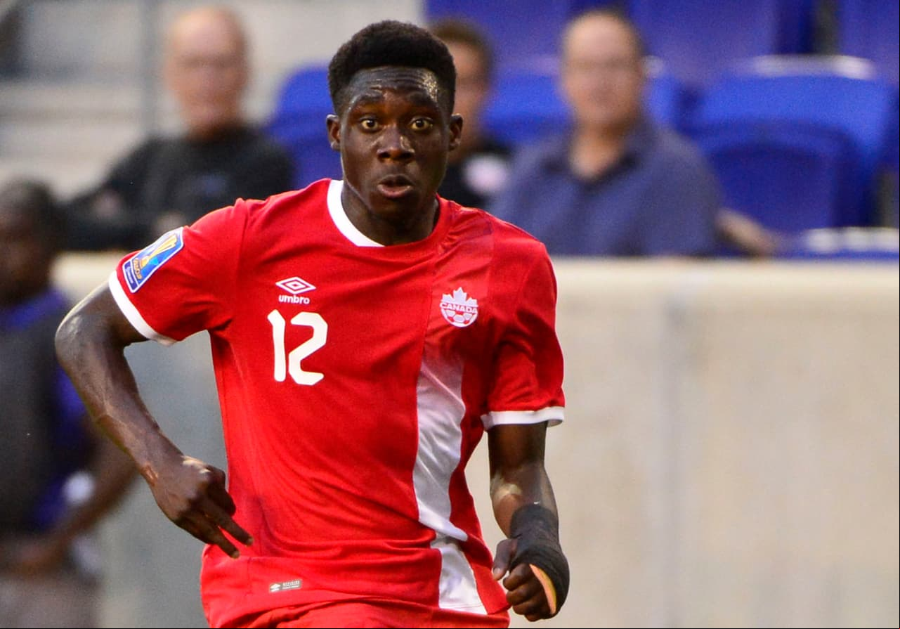 Alphonso Davies es el canadiense que se metió a la historia de la Copa Oro pues con 16 años se convirtió en el más joven en anotar enen el torneo de Concacaf, aunque este hecho podría marcar un principio o un fin en su carrera.
