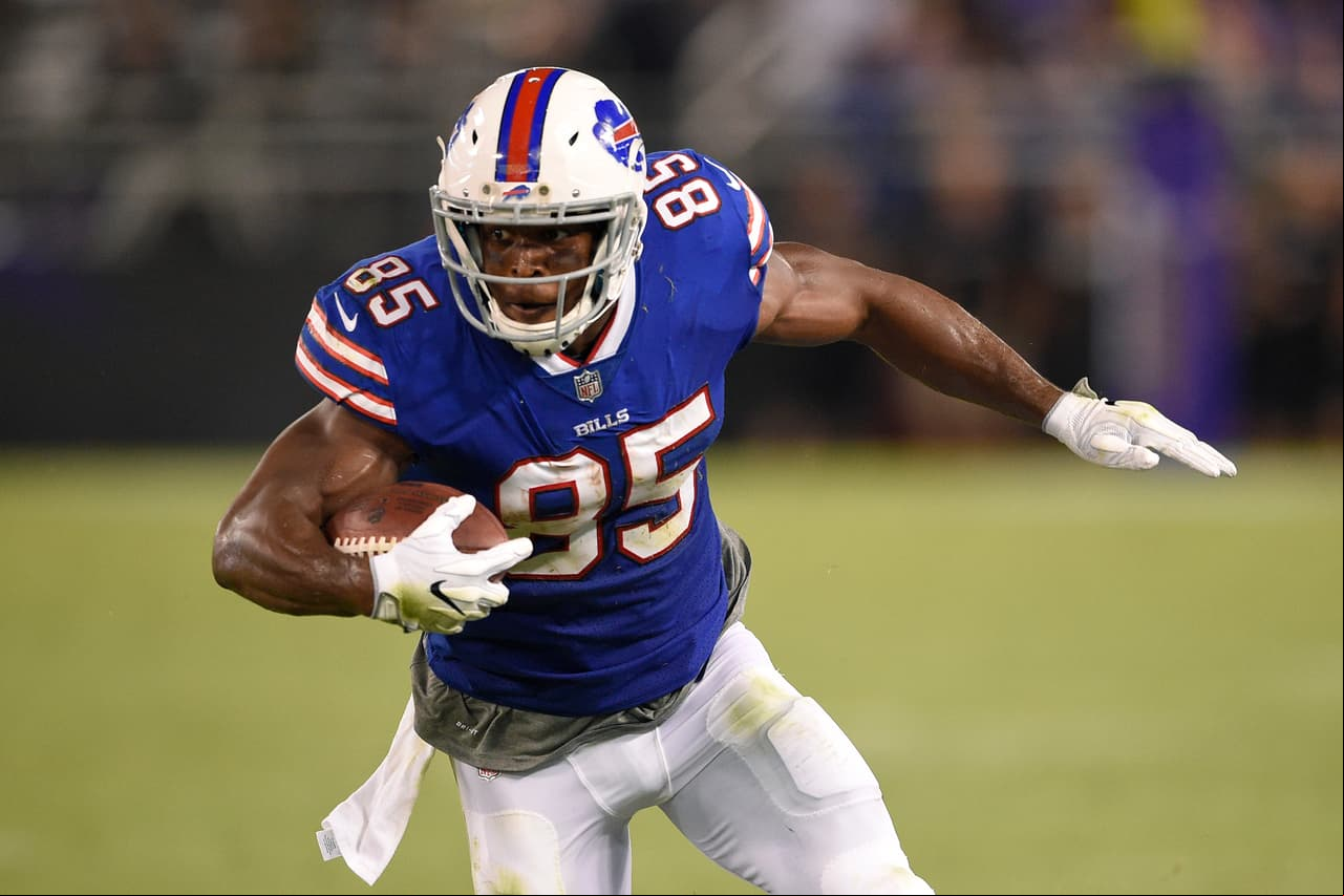 <b>Charles Clay (Bills) </b>Lidera los 
<i>targets</i> en Buffalo siendo el primer objetivo para Tyrod Taylor. Viene de su mejor juego con 112 yardas en cinco recepciones vs. ATL y en el choque ante CIN puede volver a destacar.