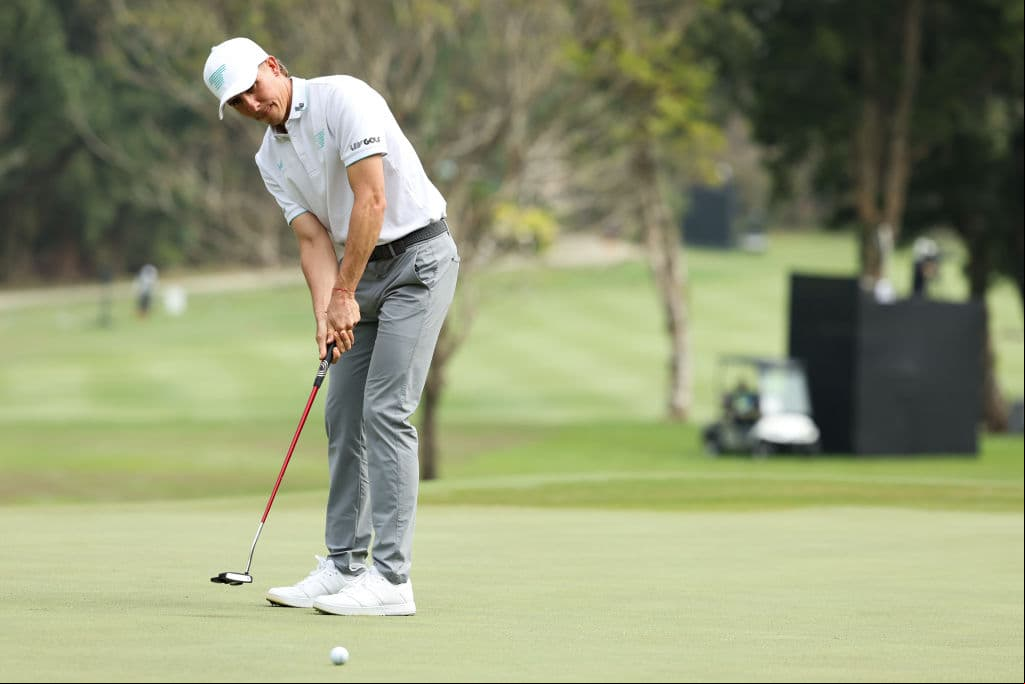 Golfista mexicano es líder del torneo de Macao de golf