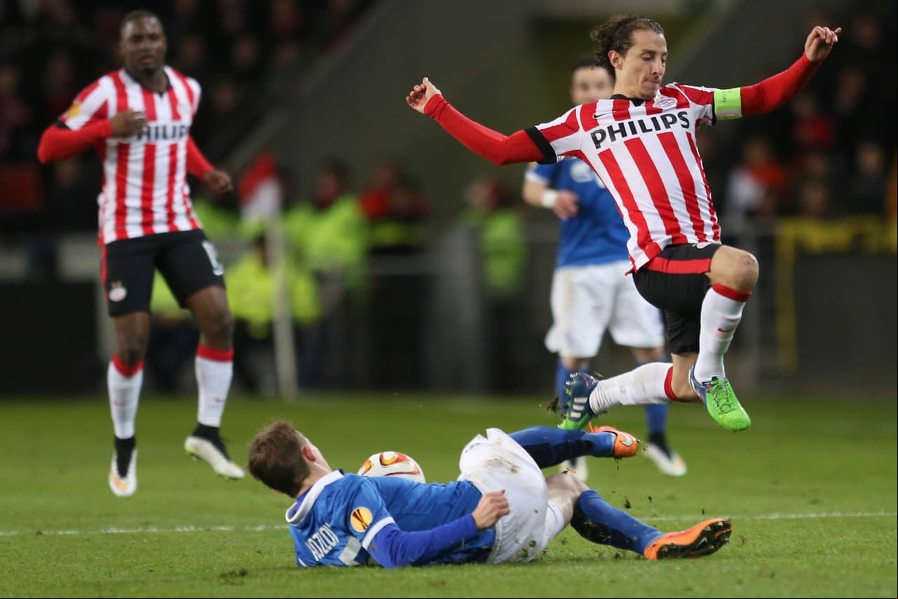La buena exhibición de volante mexicano le dio el paso para que PSV Eindhoven lo tuviera en cuenta y decidiera reforzarse con el mexicano para sus retos en Champions League y torneo holandés.