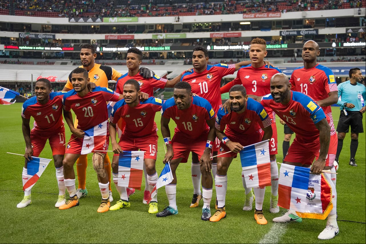 Hernán Darío Gómez sacó su típico 4-4-2 con viejos conocidos de la Liga MX como Felipe Baloy y Luis Tejada.