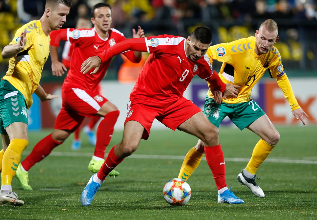 Lituania 1-2 Serbia. Lituana vuelve a caer en casa y le da vida a Serbia rumbo a la Euro.