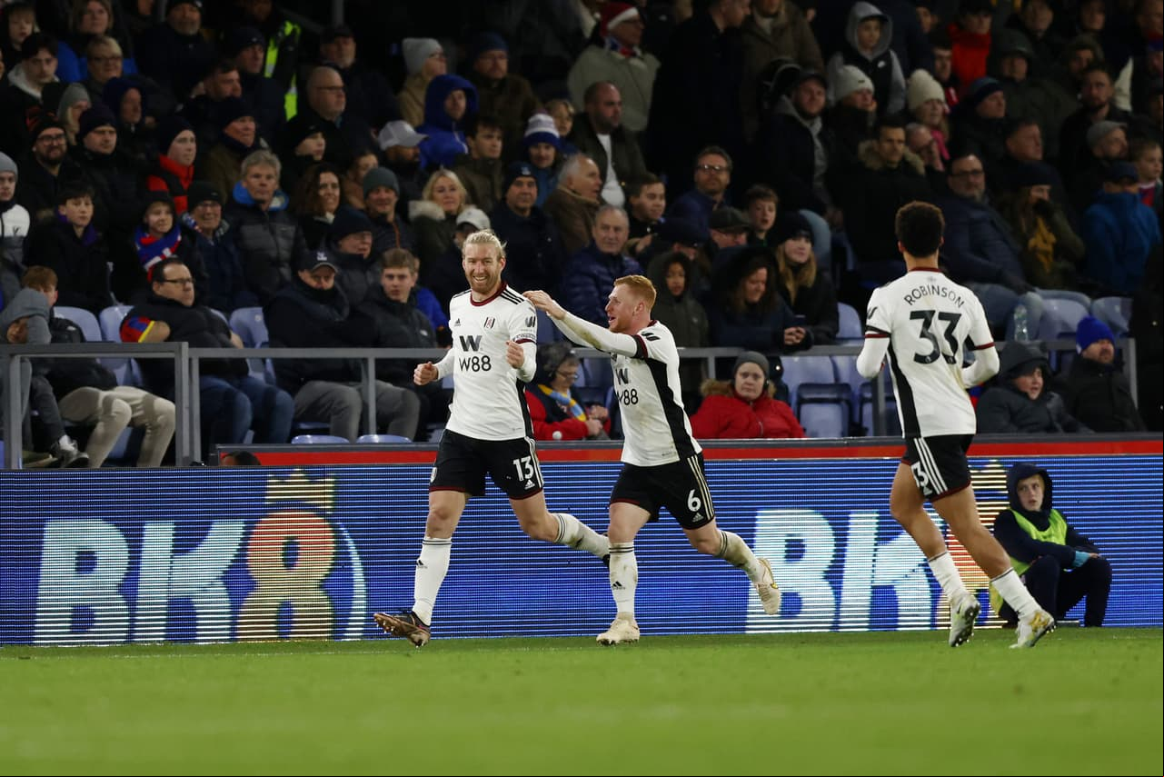 Fulham goleó por 0-3 al Crystal Palace en el Boxing Day con tantos de Bobby Reid, Tim Ream y Aleksandr Mitrovic para afianzarse en el octavo lugar de la Premier League
