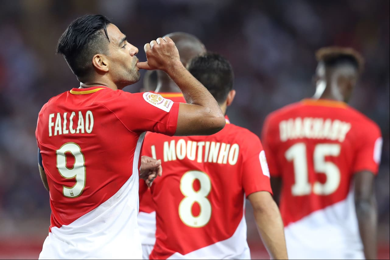 <b>10. AS Mónaco (Francia): </b>los del Principado vendieron más de lo que compraron, que fueron 102 millones de euros. Su adquisisión más costosa fue la del joven Keita Baldé, procedente de la Lazio.