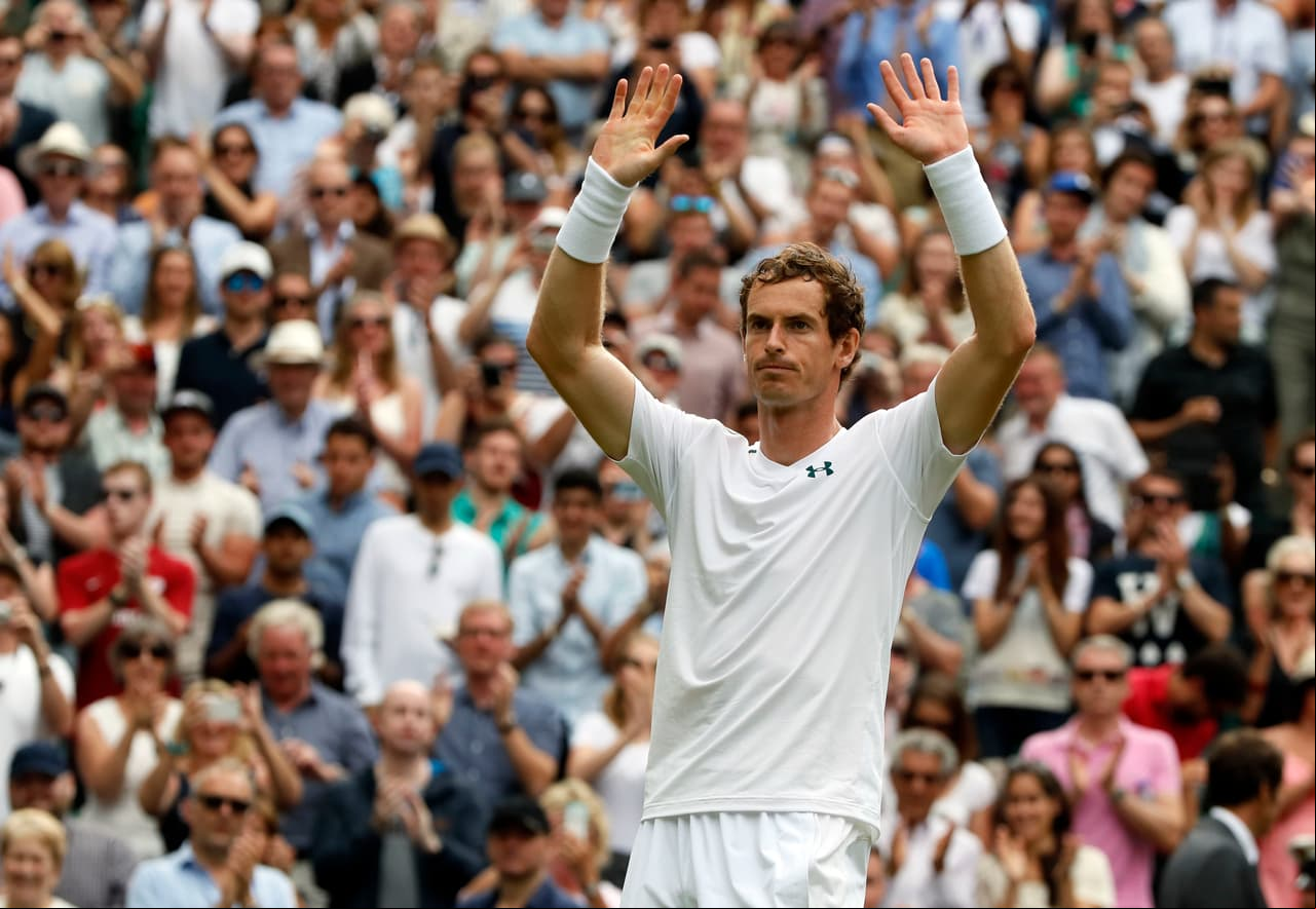 En el terreno, el británico Andy Murray ratificó su favoritismo con un triunfo sin complicaciones contra Alexander Bublik.