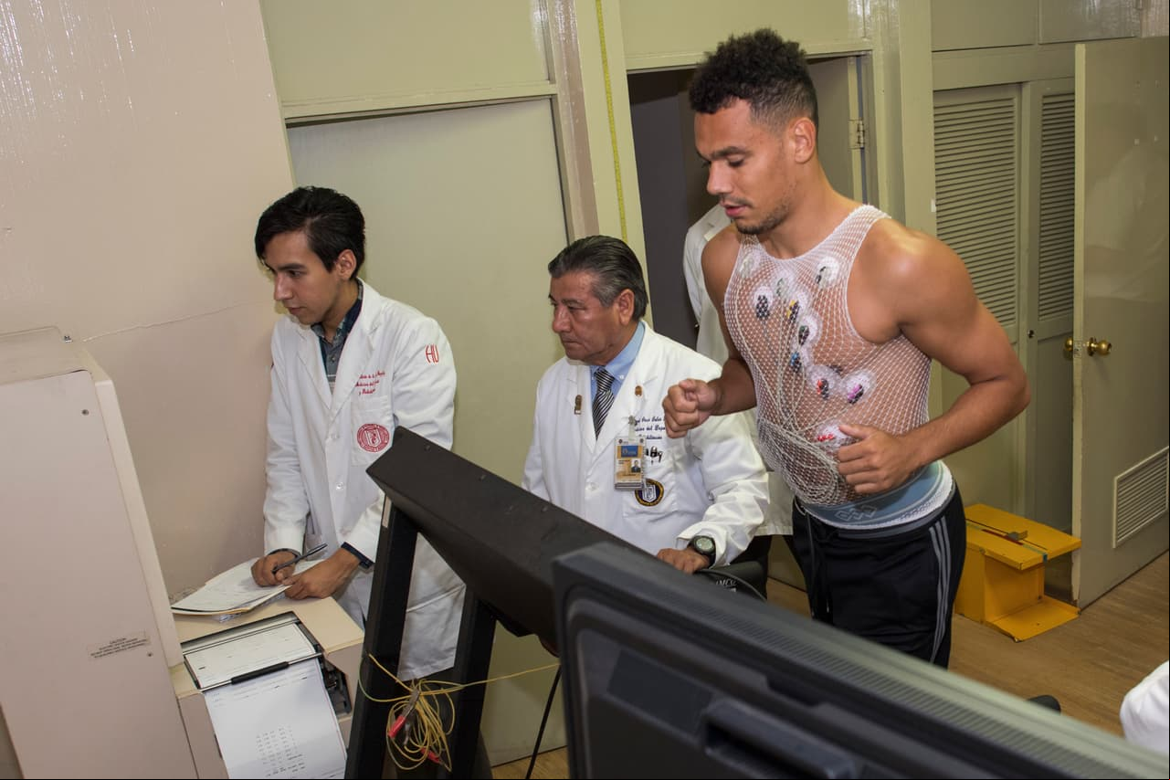 Sin embargo, Kolo tuvo primero que pasar las pruebas físicas que confirmaran que estaba apto para integrarse a Tigres.