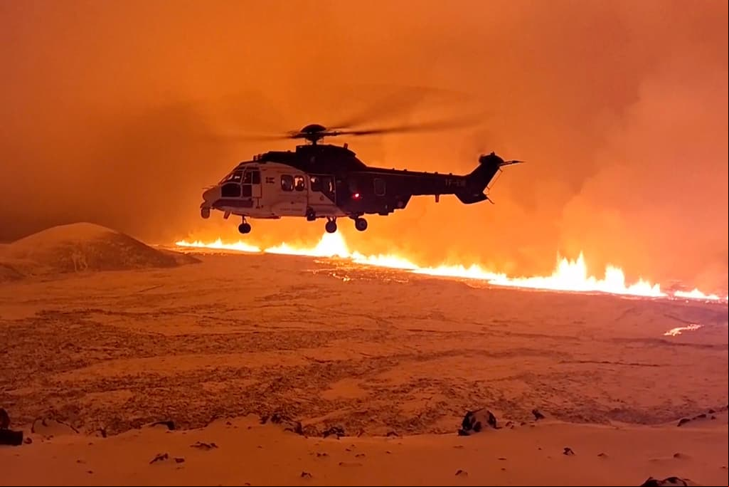 Grandes cantidades de lava a más de 2,000 grados Fahrenheit: lo que se sabe hasta ahora sobre la erupción volcánica en Islandia