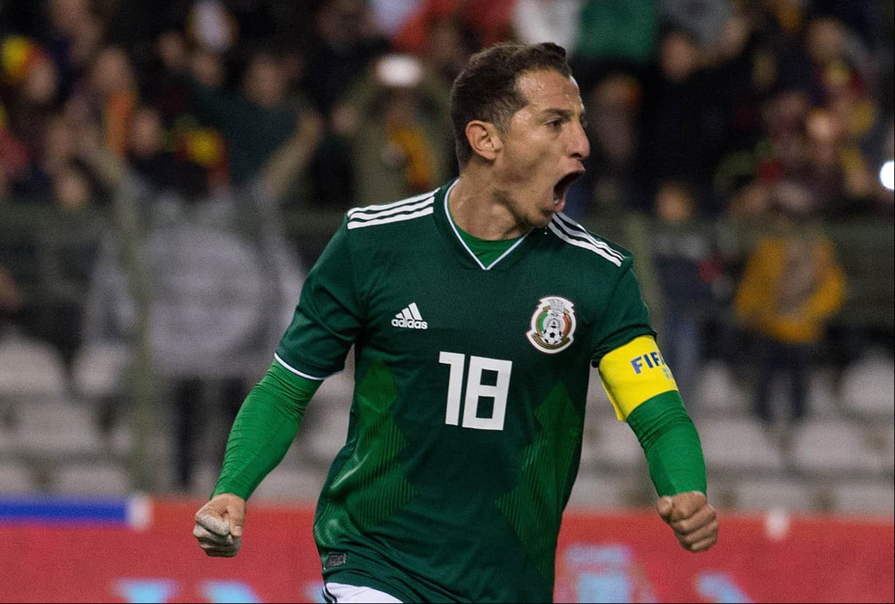 El tercer lugar lo lidera 
<b>Andrés Guardado (Betis), </b>con cuatro goles, los cuales convirtió ante El Salvador (Eliminatorias), Canadá (Eliminatorias), Paraguay (Amistoso) y Bélgica (Amistoso).
