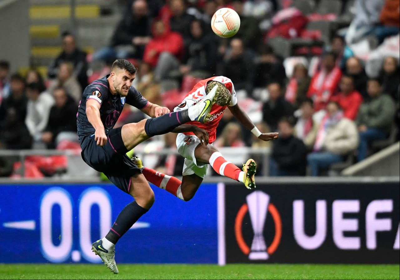 Betis golea y Arsenal avanza como líder en la UEFA Europa League